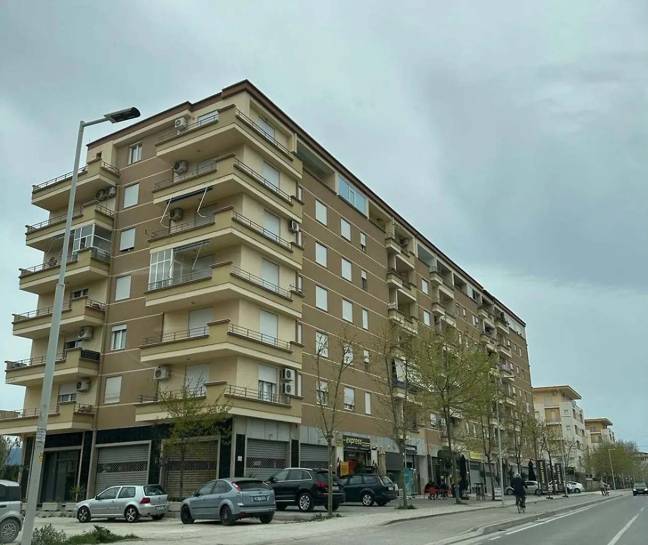 Apartment First Row Beach Apartament Vlore