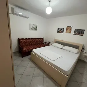 Rafaela Lungomare Vlore